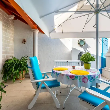 Apartments Villa Camellia - Adults Only Supetar Exterior photo
