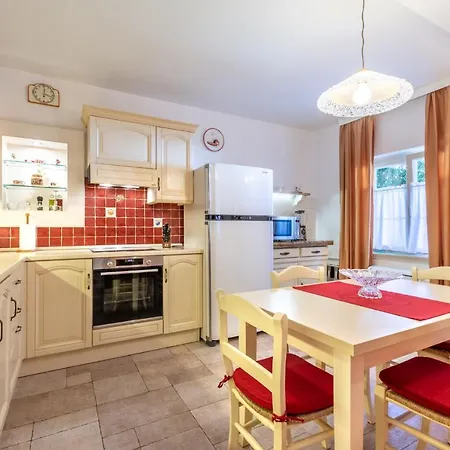 Apartments Villa Camellia - Adults Only Supetar Exterior photo