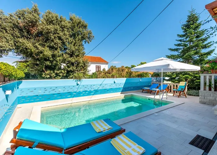 Apartments Villa Camellia - Adults Only